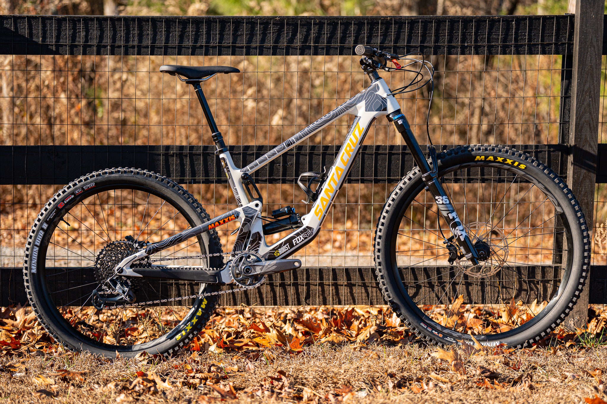 Hightower Santa Cruz Bronson Custom Build 2019 Santa Cruz